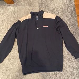 Size large navy blue vineyard vines pullover